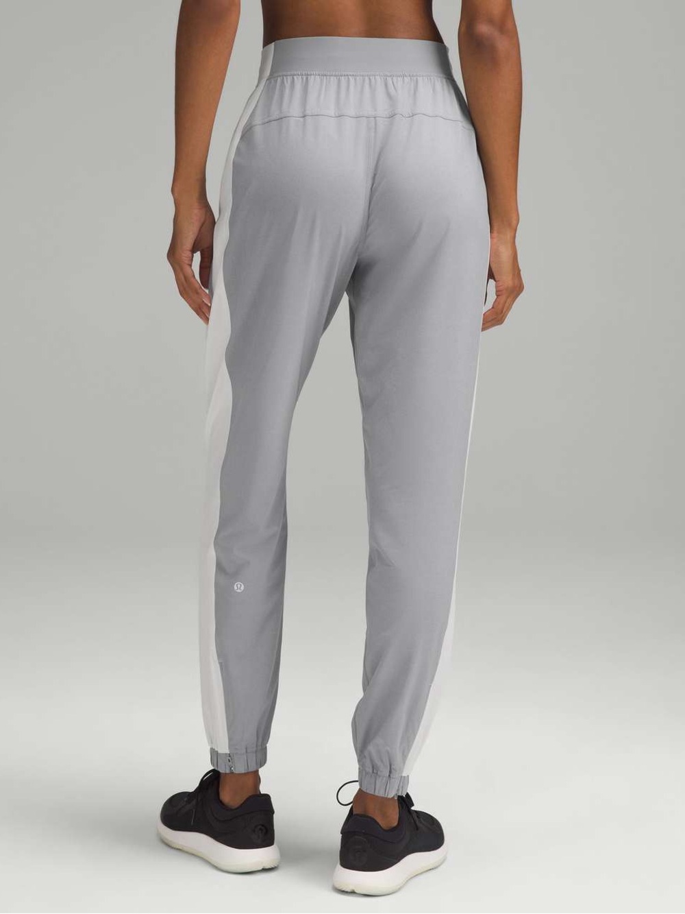 239. Lululemon Adapted State HR Jogger Colourblock Rhino Gr, Light Vapor 6